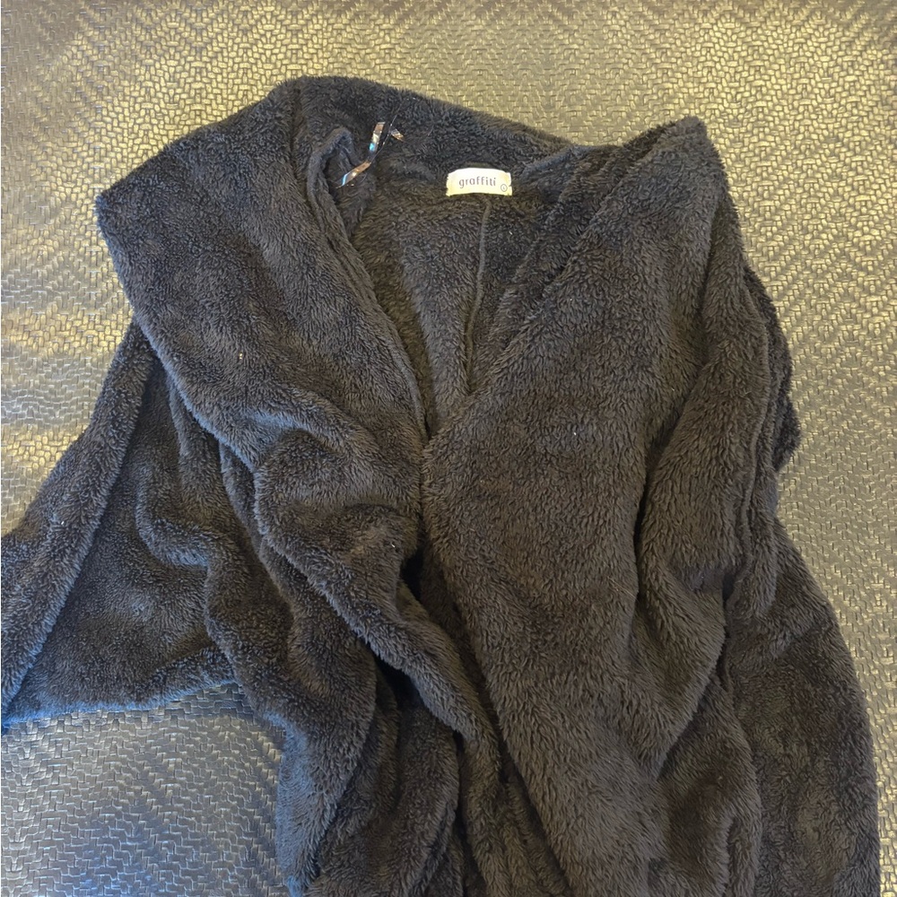 Gofluffa Cozy Black Fleece Robe